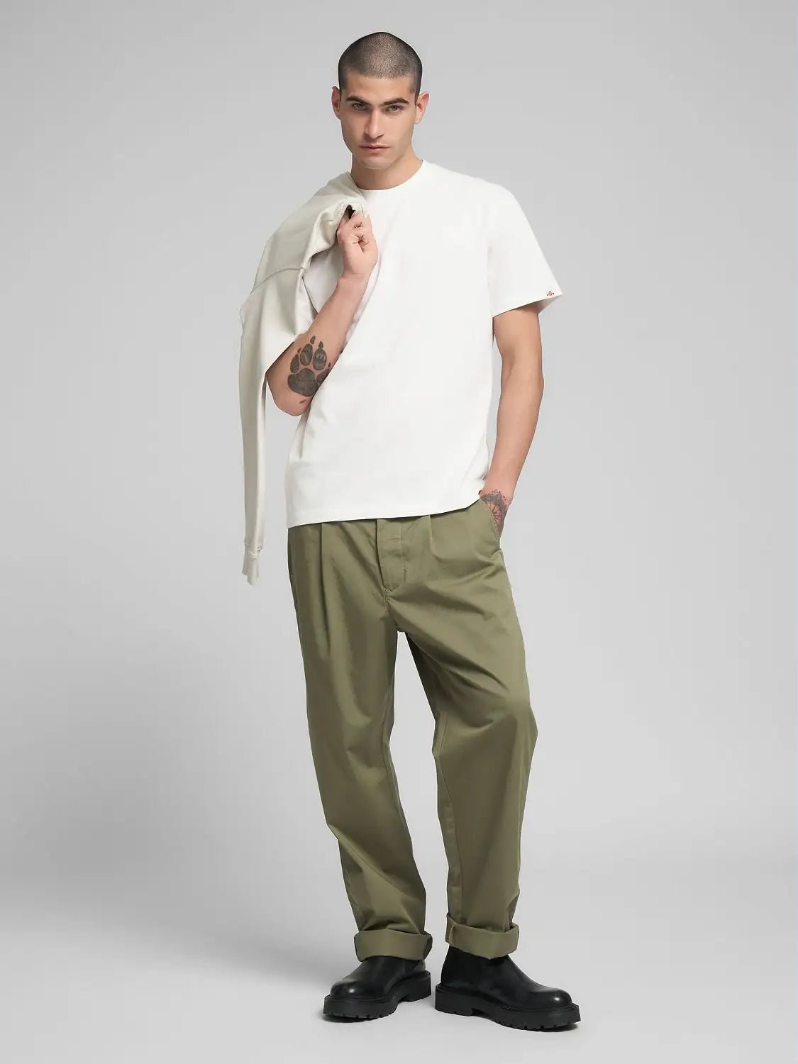 Replay jersey T-shirt med rund hals i hvid set fra siden