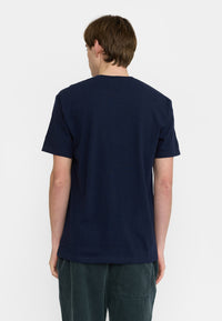 Revolution Application T-Shirt / 1425 JUMP Navy - Supermen.dk