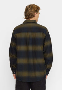 Revolution Casual Shirt / 3211 - Army - Supermen.dk