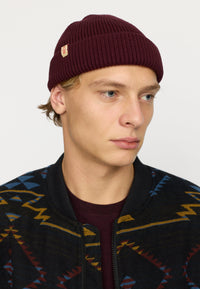 Revolution Fisherman Beanie / 9324 - Burgundy - Supermen.dk