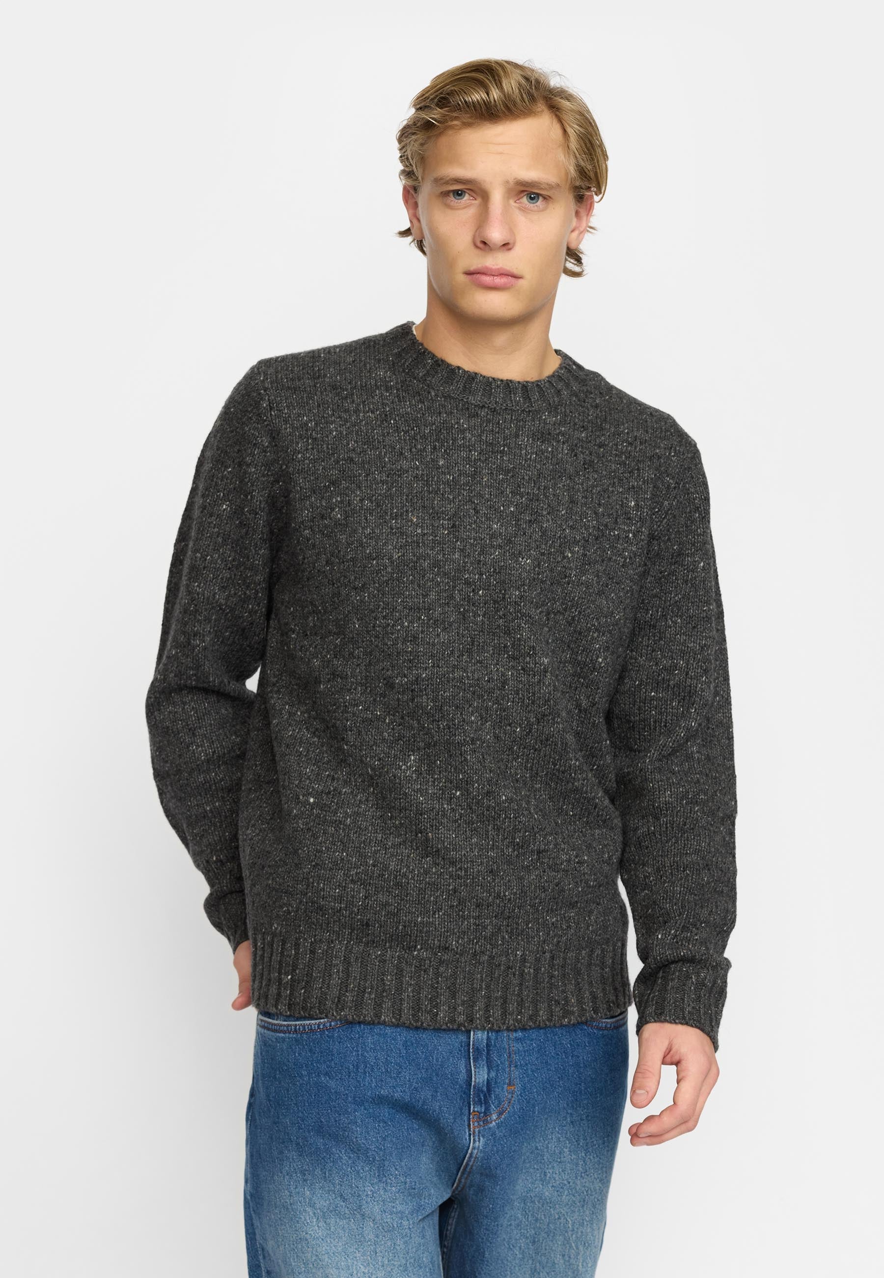Revolution Knit Sweater 6538 - Black - Supermen.dk