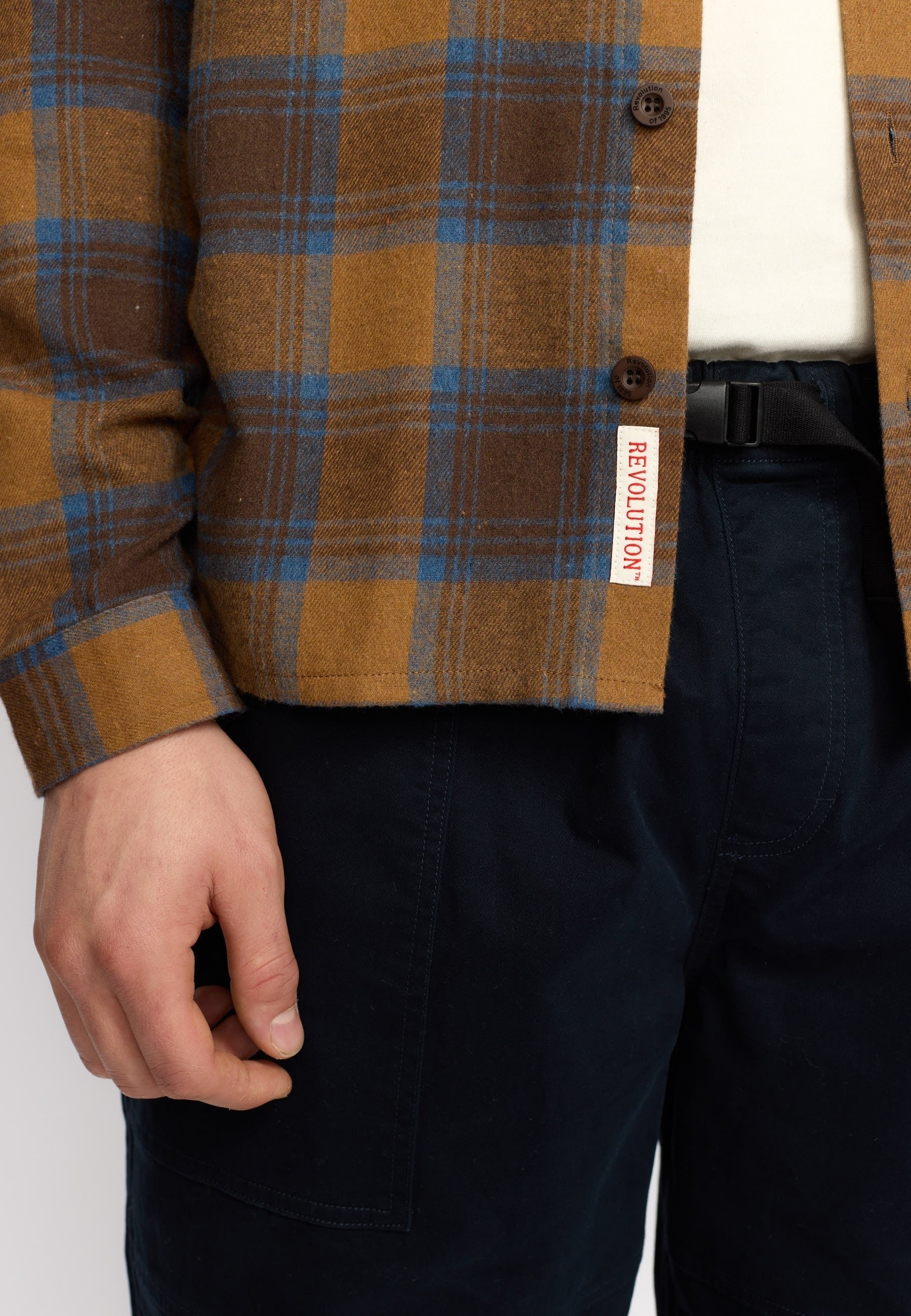 Revolution Loose Shirt / 3202 - Brown - Supermen.dk