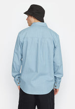 Indlæs billede til gallerivisning Revolution Loose Shirt Lightblue - Supermen.dk
