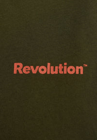 Revolution Printed T-shirt / 1422 SCA - Army - Supermen.dk
