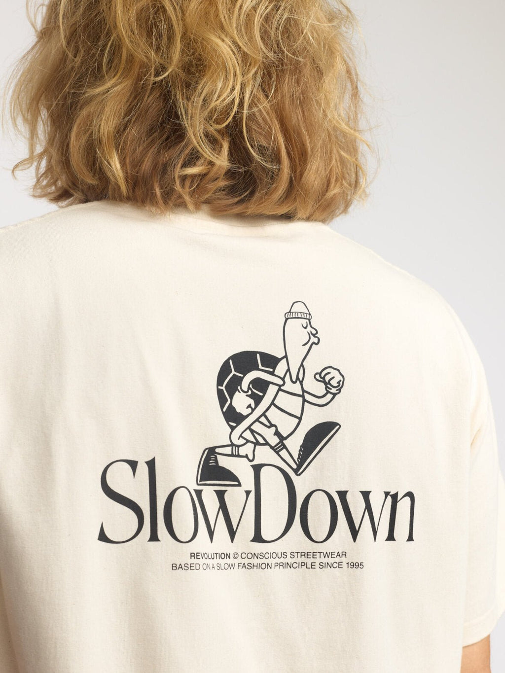 Revolution Printed T-shirt / 1423 SLO - Offwhite - Supermen.dk