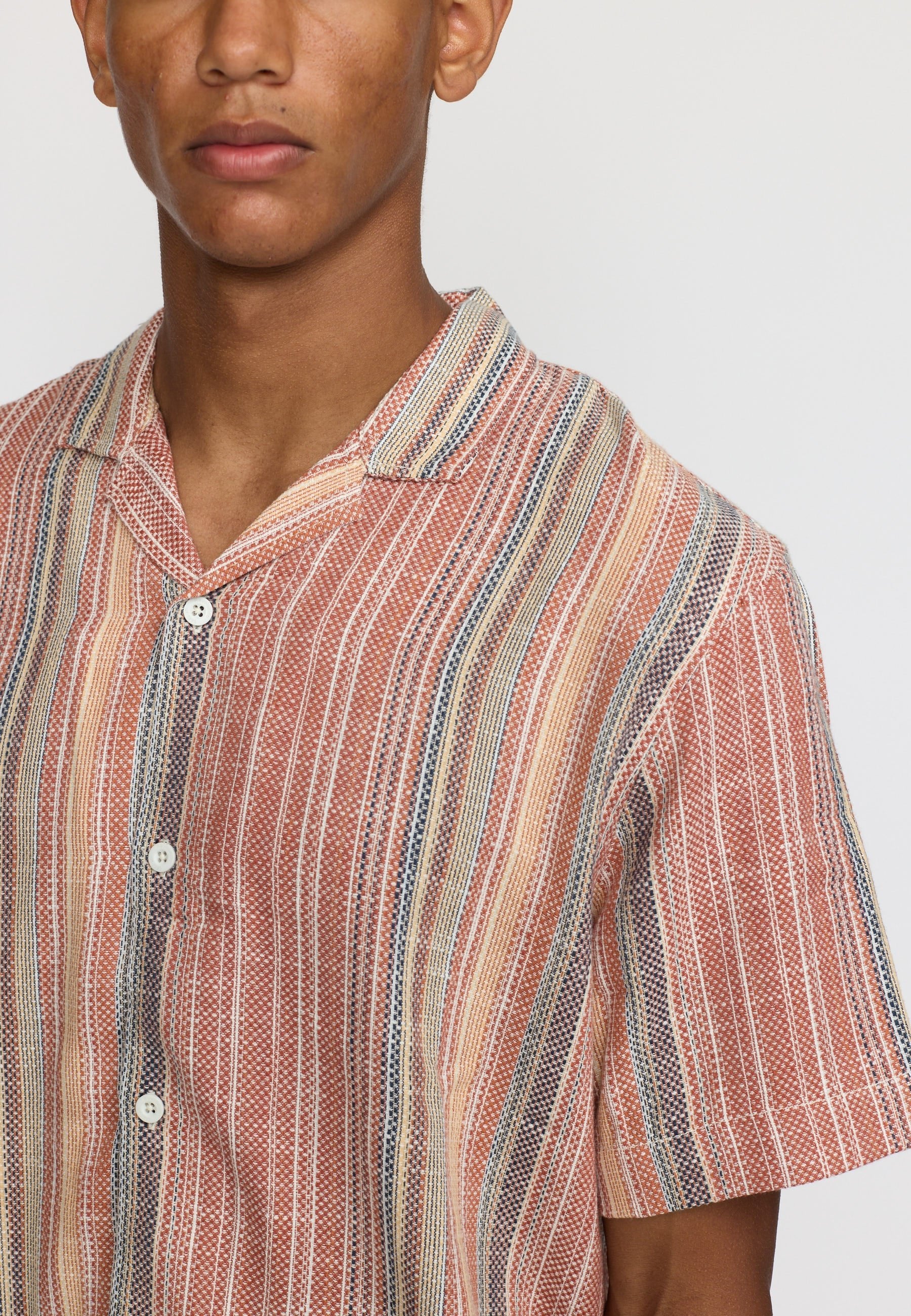 Revolution Short - sleeved Cuban Shirt - Supermen.dk