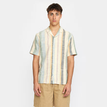 Indlæs billede til gallerivisning Revolution Short - sleeved Cuban Shirt Dustgreen - Supermen.dk
