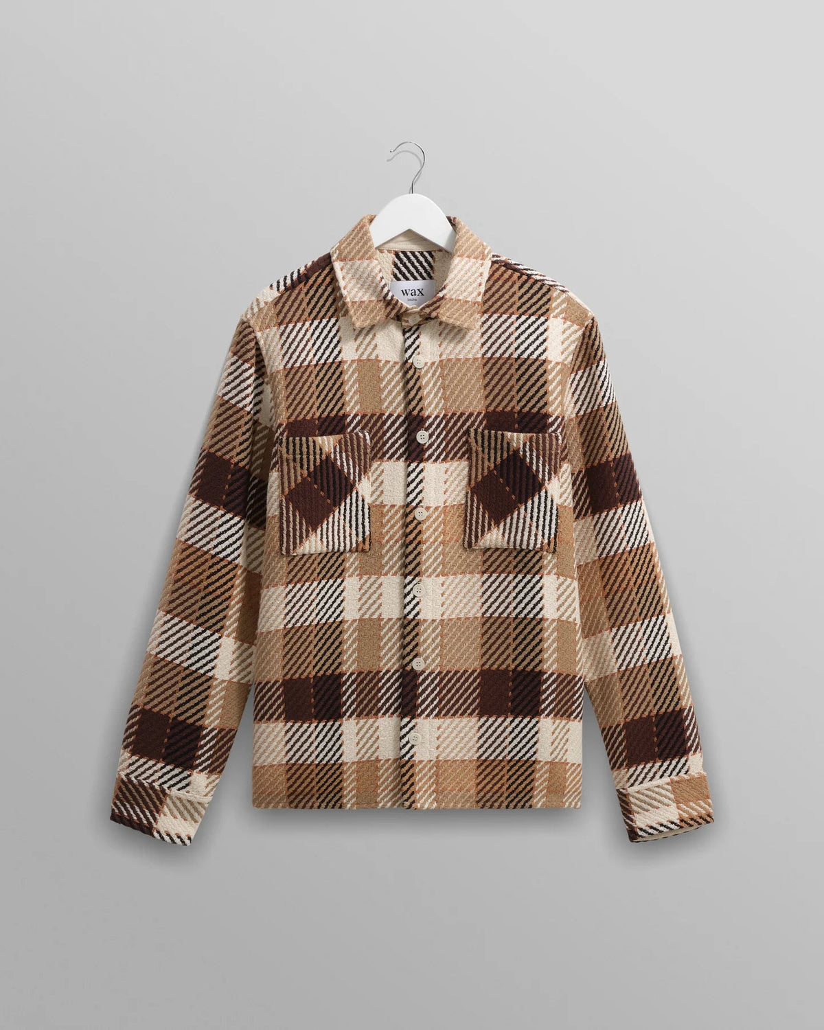 Wax London Whiting overshirt i natur og brun pike-tern på bøjle set forfra
