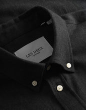 Indlæs billede til gallerivisning Les Deux Desert Reg Shirt Black Melange - Supermen.dk
