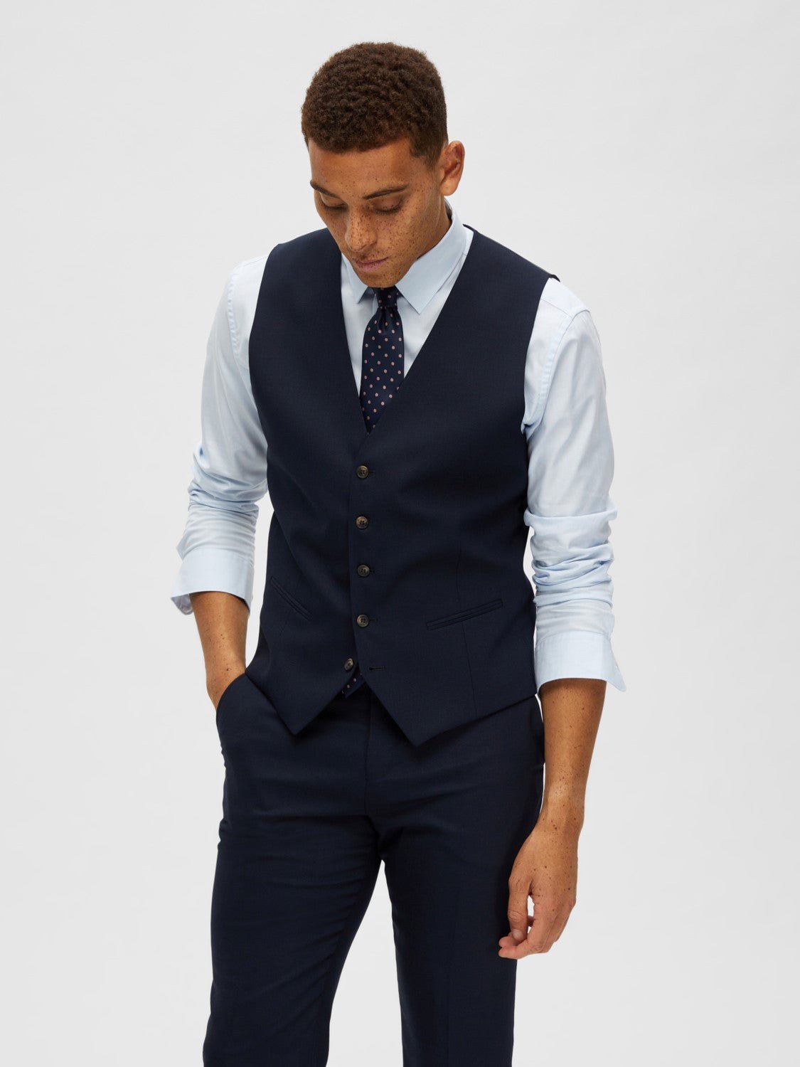 Selected SLHSLIM-NEIL VEST NAVY - Supermen.dk